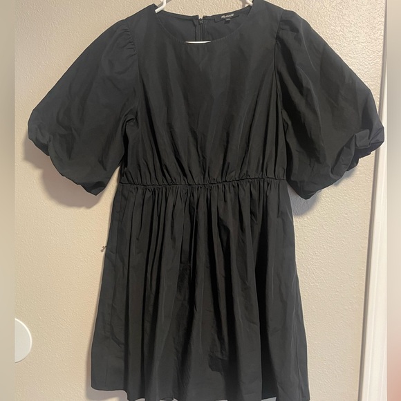 Madewell Dresses & Skirts - Madewell Bubble Sleeve Dress